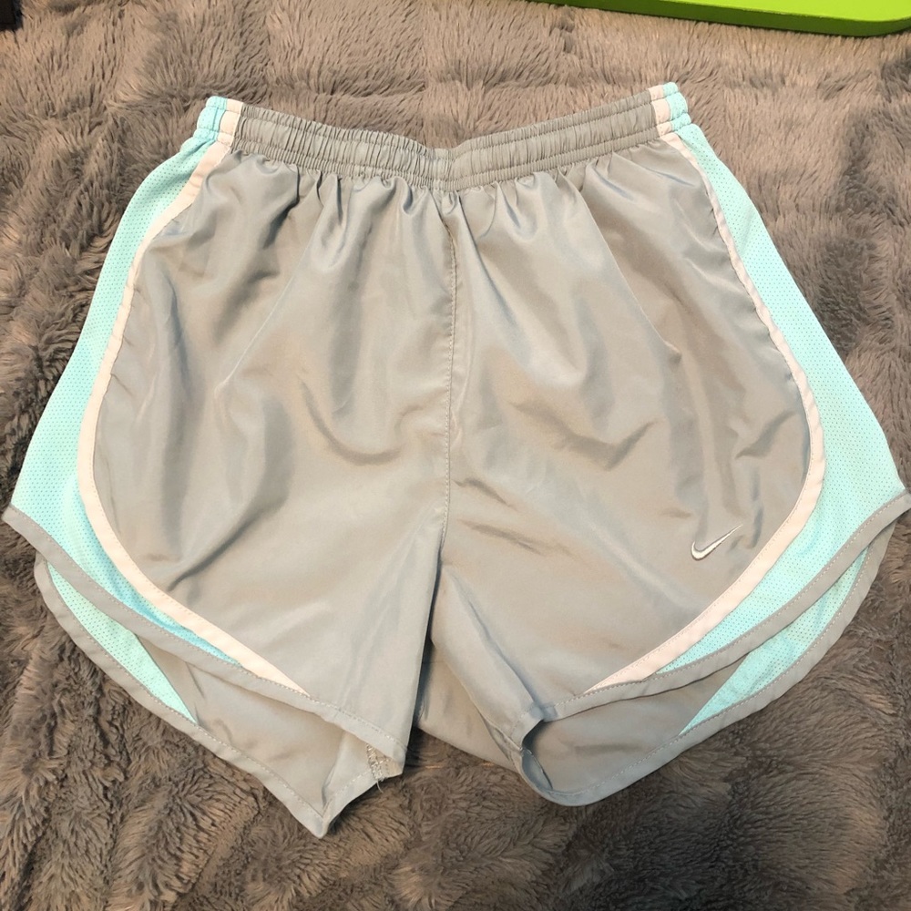 Women’s Nike Tempo Running Shorts